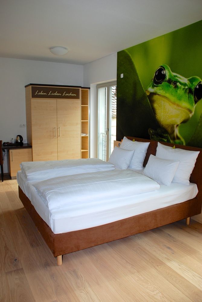 Hezelhof'S Radl-Hotel Wassertrüdingen エクステリア 写真